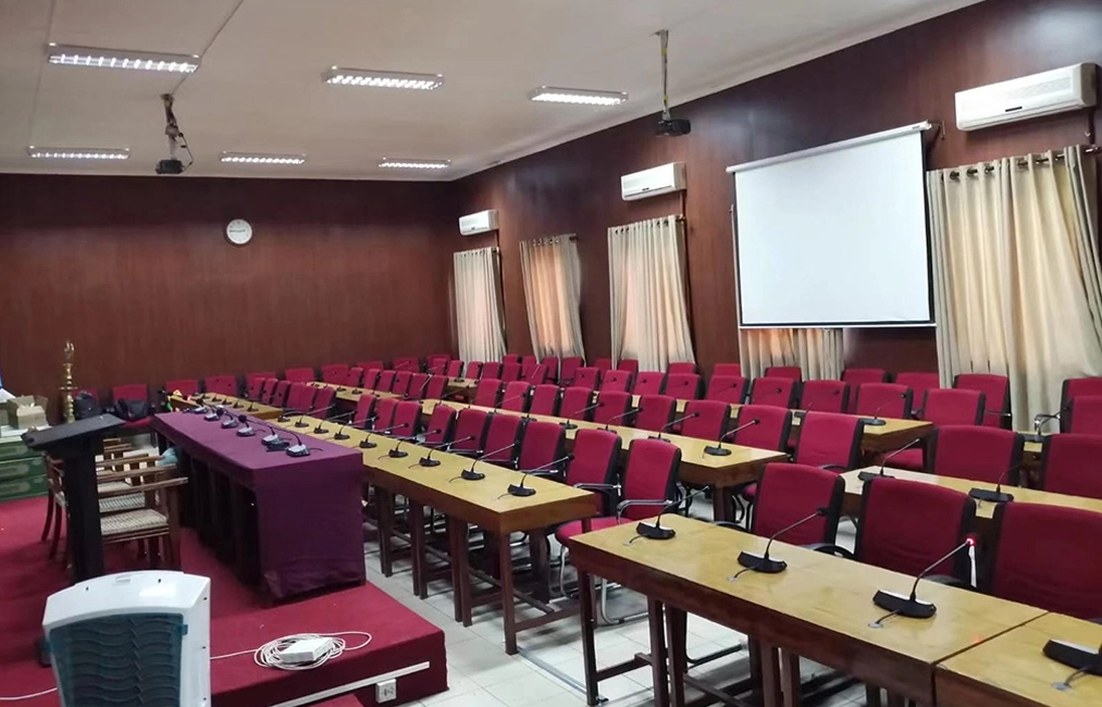 Sistem persidangan untuk universiti Peradeniya di Sri Lanka