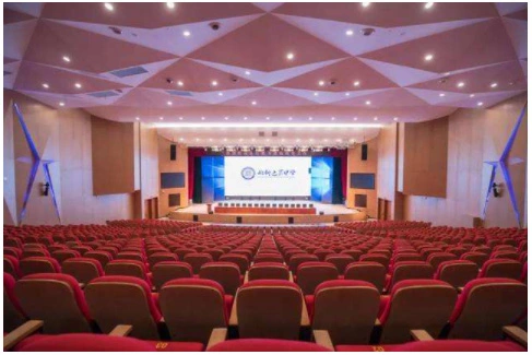 Penyelesaian pemproses Audio Array Phased untuk dewan kuliah D6684